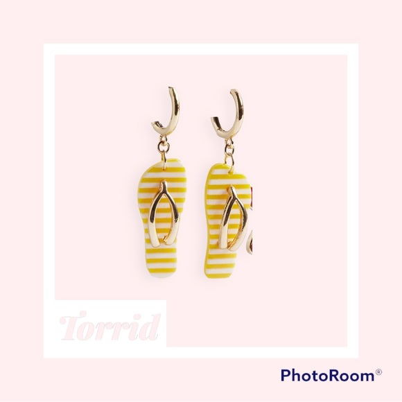 BNWT Torrid Summer Collection Earings - Picture 2 of 7